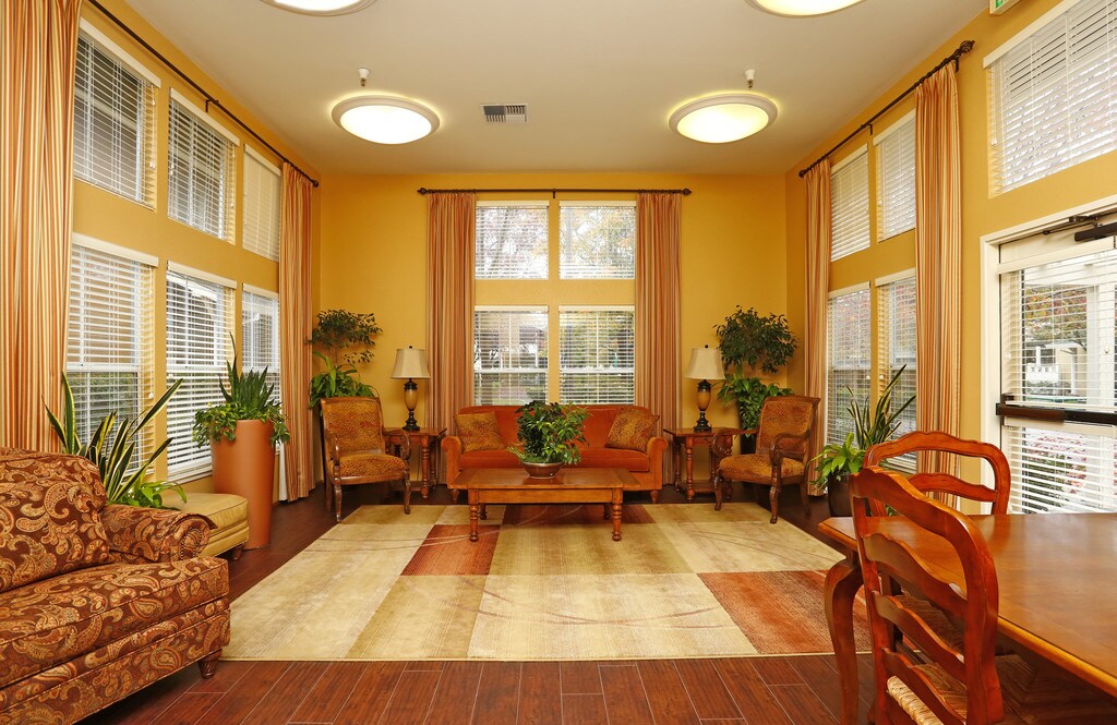 Cochrane Village Apartments Hill, CA Apartments For Rent