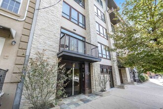 707 Monroe St in Hoboken, NJ - Building Photo - Building Photo
