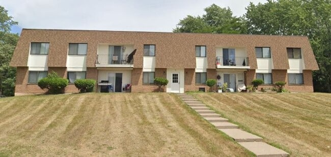 17 Stenwick Dr in Churchville, NY - Building Photo - Building Photo