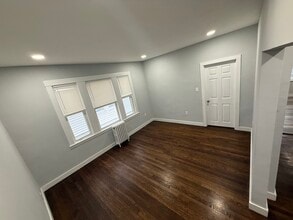 16 Astoria St, Unit Astoria St in Boston, MA - Building Photo - Building Photo