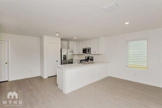2712 Mistwood Dr in Fort Worth, TX - Building Photo - Building Photo