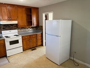 220 Vero Ct in Opelika, AL - Building Photo - Building Photo