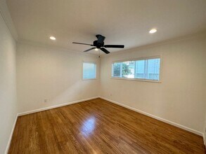 8130 W 83rd St, Unit 2 in Los Angeles, CA - Building Photo - Building Photo
