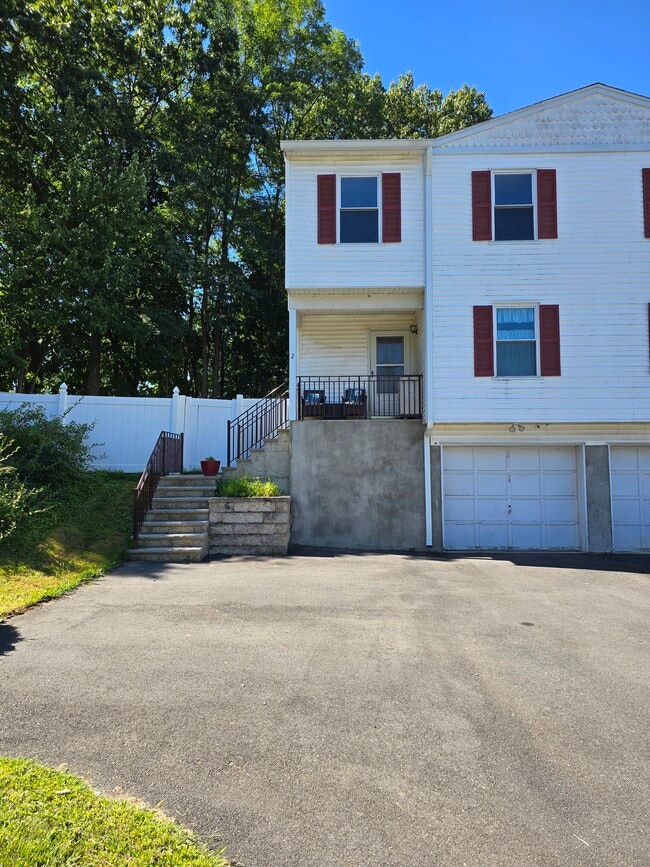 property at 2 Marc Ct