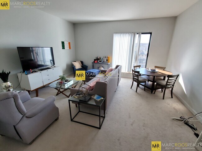 property at 1740 Washington St