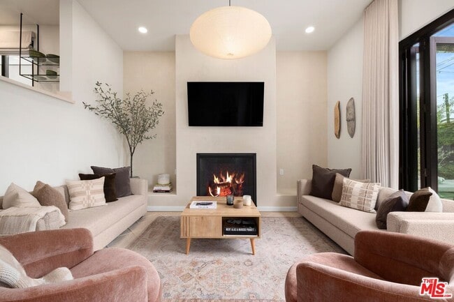 9004 Dicks St in West Hollywood, CA - Building Photo - Building Photo