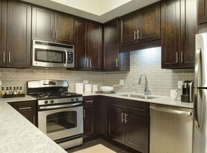 70 W Hubbard St in Chicago, IL - Building Photo - Building Photo