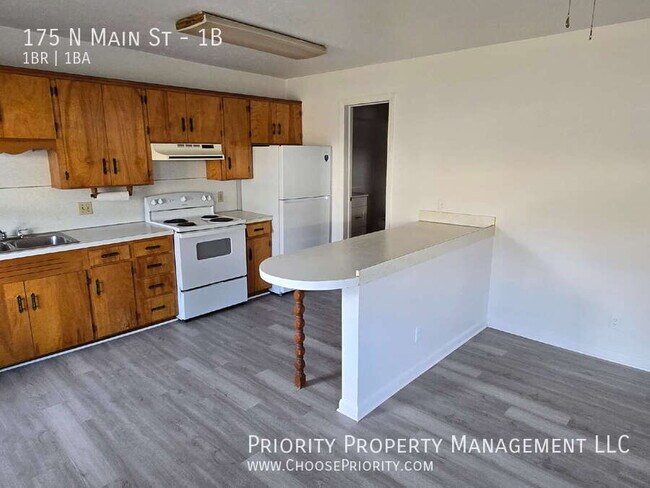 175 N Main St in Timberville, VA - Building Photo - Building Photo