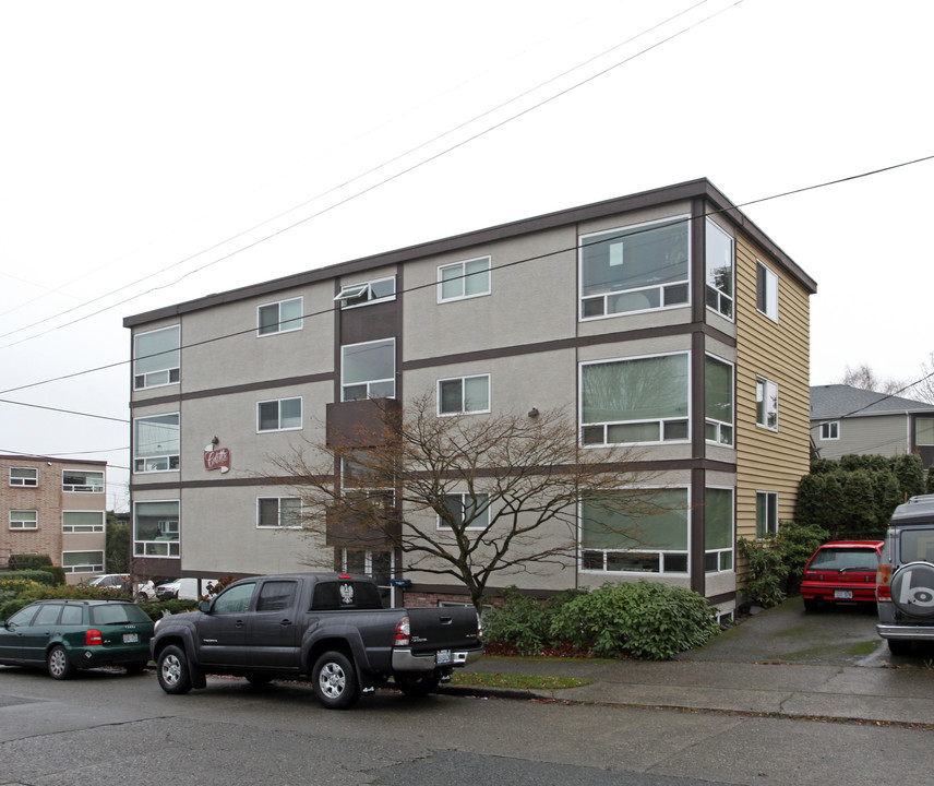 Colette Apartments in Seattle, WA - Building Photo