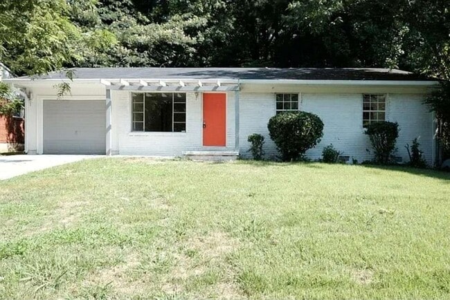 property at 85 Delmoor Dr NW