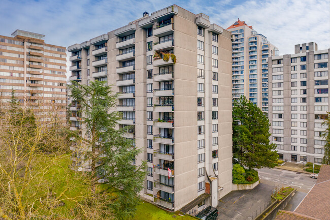 Hyack House in New Westminster, BC - Building Photo - Building Photo