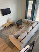 11422 S Lake Run Rd in South Jordan, UT - Building Photo - Building Photo