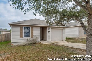 11243 Country Canyon in San Antonio, TX - Building Photo - Building Photo