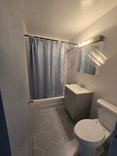 1840 Goodwin Dr in Palatine, IL - Building Photo - Building Photo