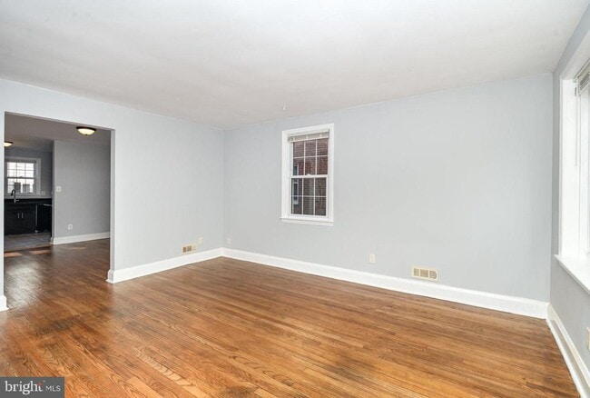 property at 218 Maryland Ave