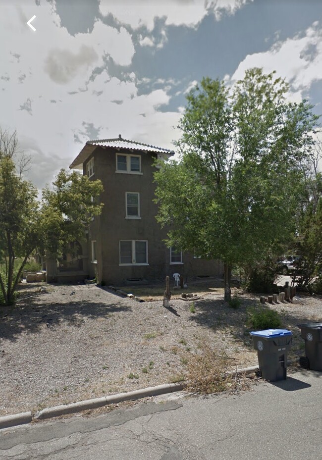 1318 E 19th St, Unit 4 in Cheyenne, WY - Foto de edificio - Building Photo