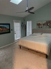 4726 Hollis Rd in Virginia Beach, VA - Building Photo - Building Photo