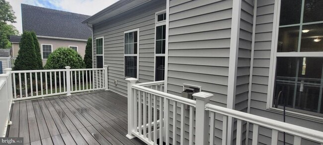 property at 19590 Drummond Dr