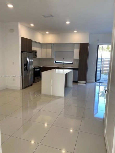 10538 SW 118th Ave in Miami, FL - Building Photo - Building Photo