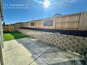 711 Coronado Ct in Lincoln, CA - Building Photo - Building Photo