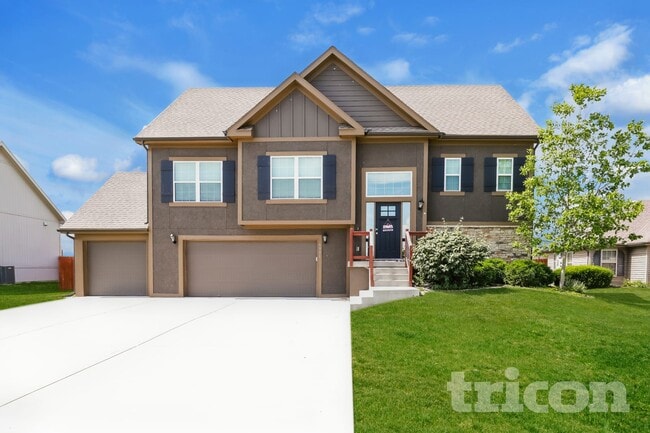 property at 6901 NE 116th Terr