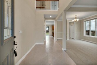 9301 126th Ave NE in Kirkland, WA - Building Photo - Building Photo