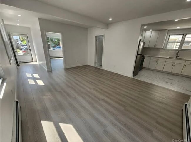 45-58 172nd St in Queens, NY - Building Photo - Building Photo