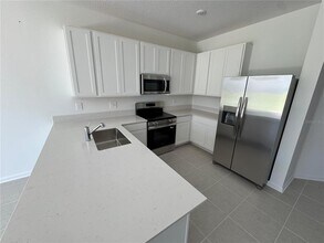 5969 Zen Wy in Clermont, FL - Building Photo - Building Photo