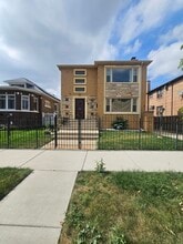 7920 S Winchester Ave, Unit 1 in Chicago, IL - Foto de edificio - Building Photo