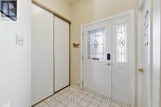 1539 Briarfield Crescent in Ottawa, ON - Building Photo - Building Photo