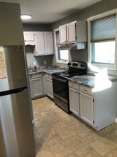 23 Sunnyside Ave in Hanover, MA - Building Photo - Building Photo