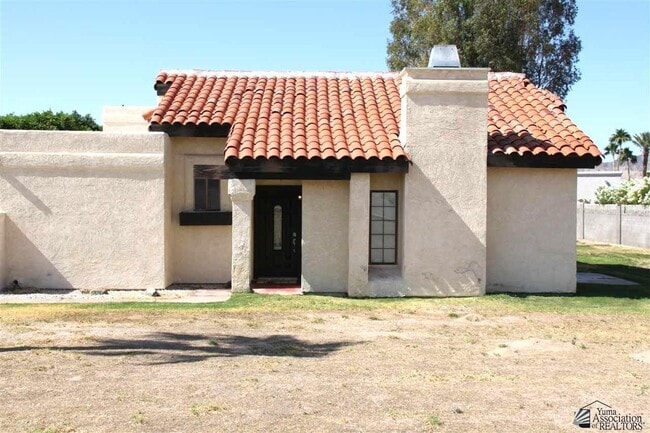property at 10485 S Del Valle