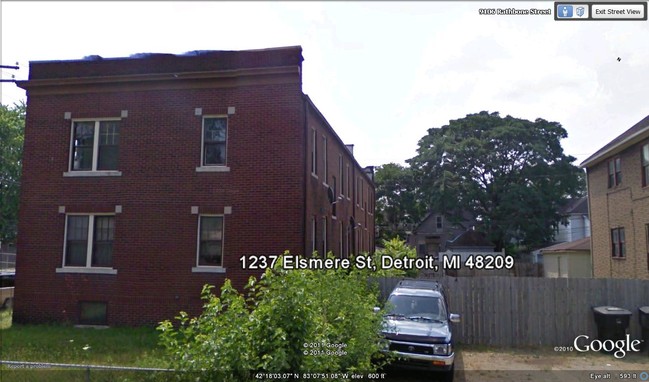 1239 Elsmere St in Detroit, MI - Foto de edificio - Building Photo