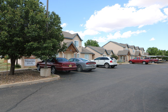 Main Street Townhomes in Clovis, NM - Building Photo - Building Photo