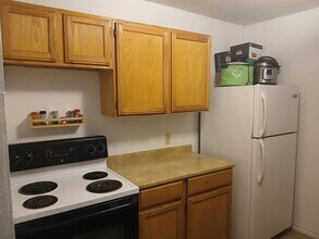 5402 Ponciana Dr in Austin, TX - Foto de edificio - Building Photo