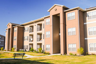 Silversage Point at Western Center Apartamentos