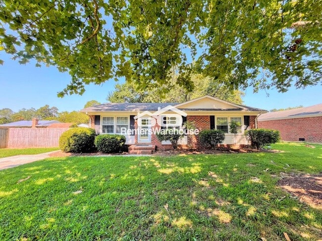 property at 3717 Cardinal Ln