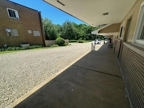 3704 E Lake Rd in Erie, PA - Building Photo - Building Photo