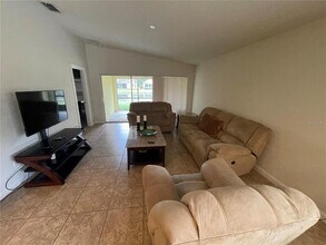 12007 Modena Ln in Orlando, FL - Building Photo - Building Photo