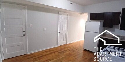 1512 N Kedvale Ave in Chicago, IL - Building Photo - Building Photo