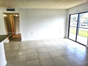19760 SW 103rd Ct in Cutler Bay, FL - Building Photo - Building Photo