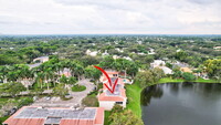 9851 NW 3rd Ct in Plantation, FL - Foto de edificio - Building Photo