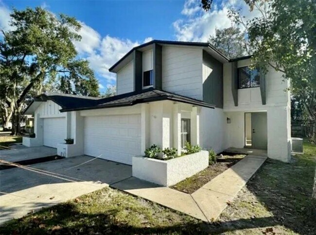 640 Macduff Ln in Winter Springs, FL - Building Photo - Building Photo