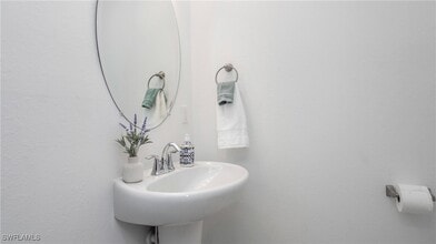 2792 Blossom Wy in Naples, FL - Building Photo - Building Photo