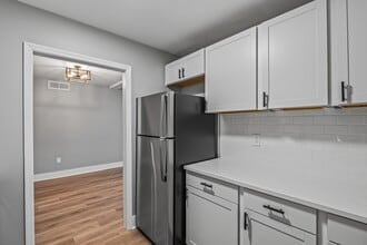 Serenity Place Central in Tallahassee, FL - Building Photo - Building Photo