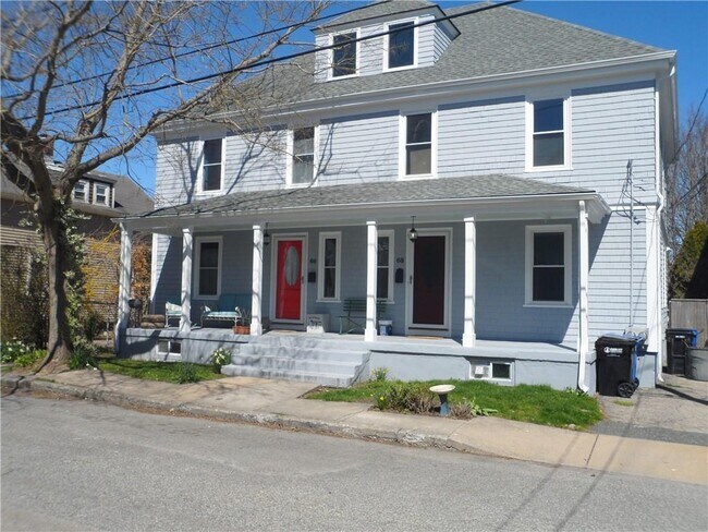 68 Evarts St in Newport, RI - Building Photo - Building Photo