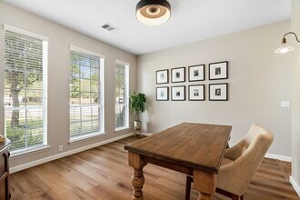 154 Larch Cove in Kyle, TX - Building Photo - Building Photo