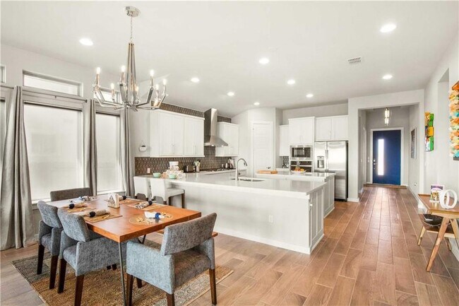 7801 Orizzonte St in Austin, TX - Building Photo - Building Photo