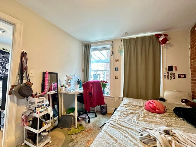836 Huntington Ave, Unit 3 in Boston, MA - Building Photo - Building Photo