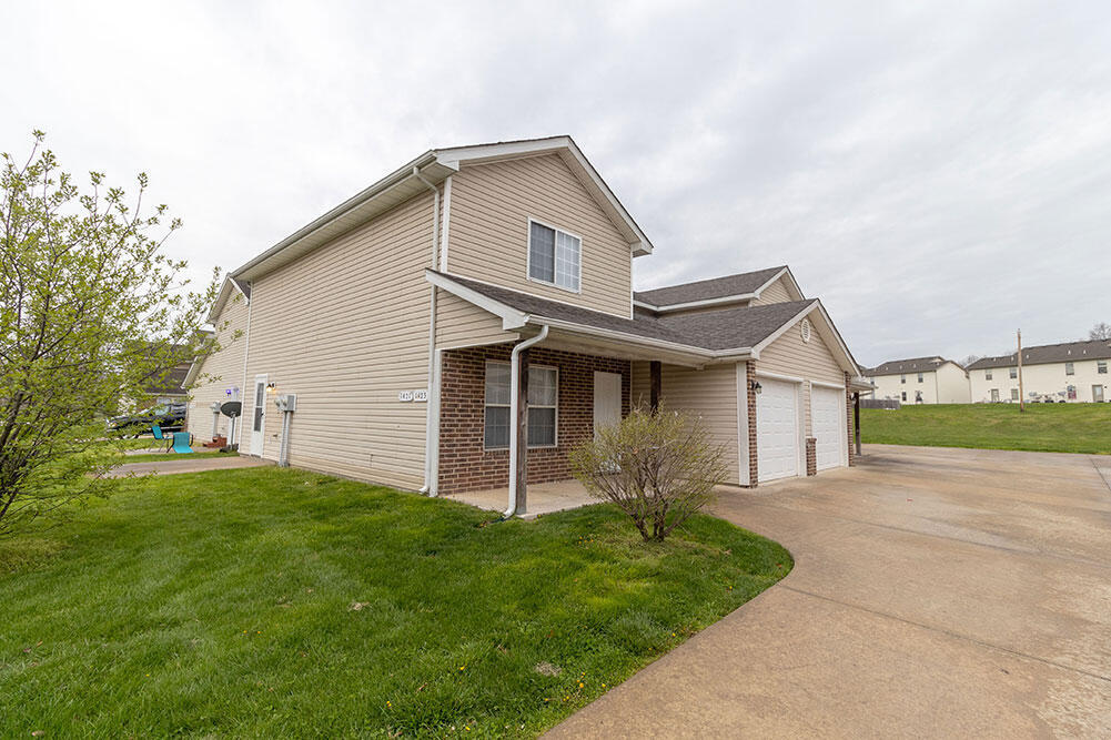 1421 Bodie Dr in Columbia, MO - Building Photo
